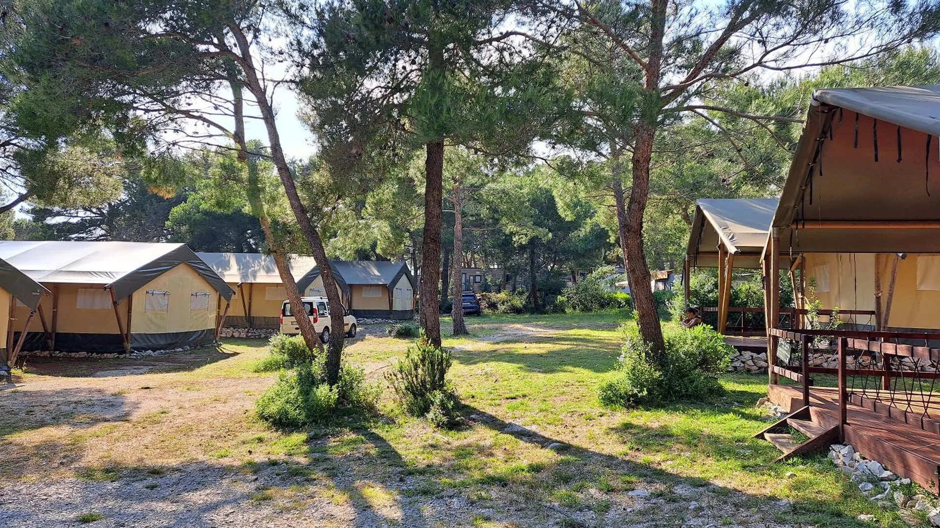 Losinj Glamping - Camp Cikat - Wild Mali Lošinj Luxusní stan