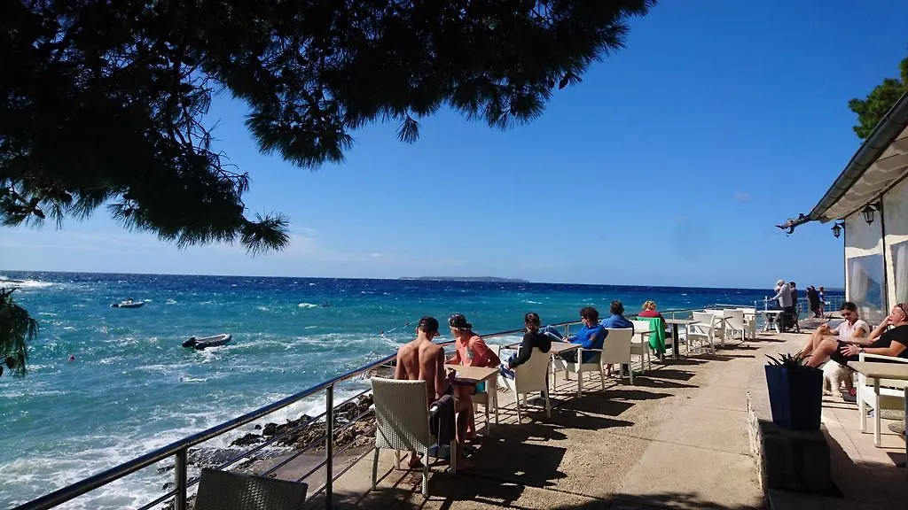 Losinj Glamping - Camp Cikat - Wild Mali Lošinj Luxusní stan